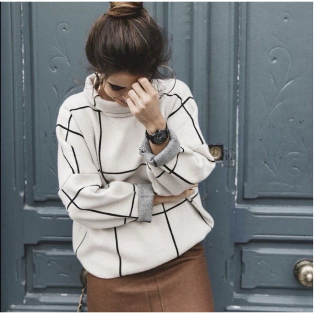 New ChicWish Grid Turtleneck Women’s Sweater Size M Wool Blend Cream Relaxed Fit